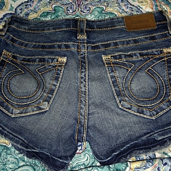 Sold - Picture 1 of 2